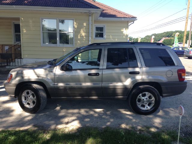 Jeep Grand Cherokee 2000 photo 2