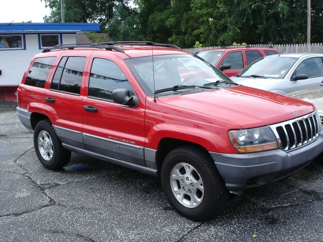 Jeep Grand Cherokee 2000 photo 3