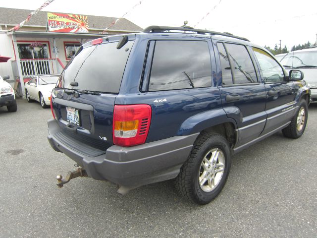 Jeep Grand Cherokee 2000 photo 1