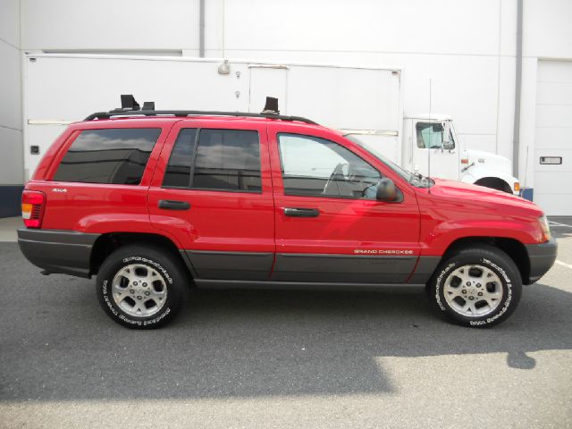 Jeep Grand Cherokee 2000 photo 2