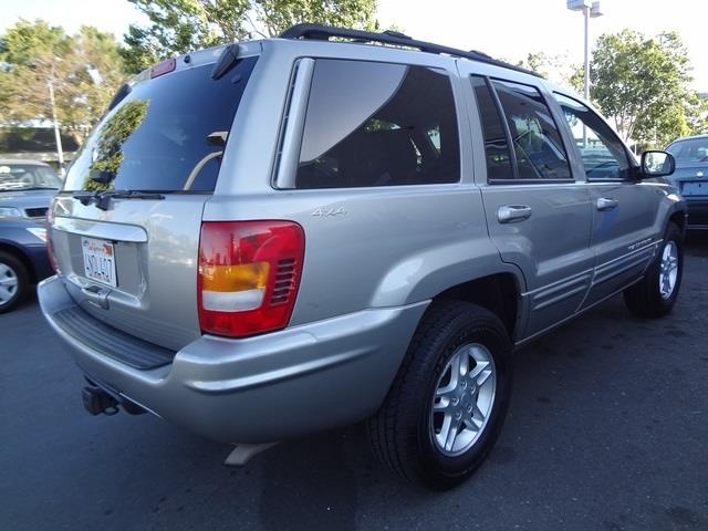 Jeep Grand Cherokee 2000 photo 3