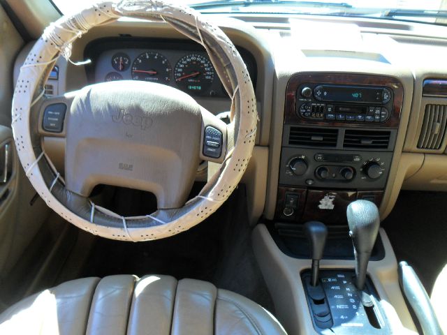 Jeep Grand Cherokee 2000 photo 20