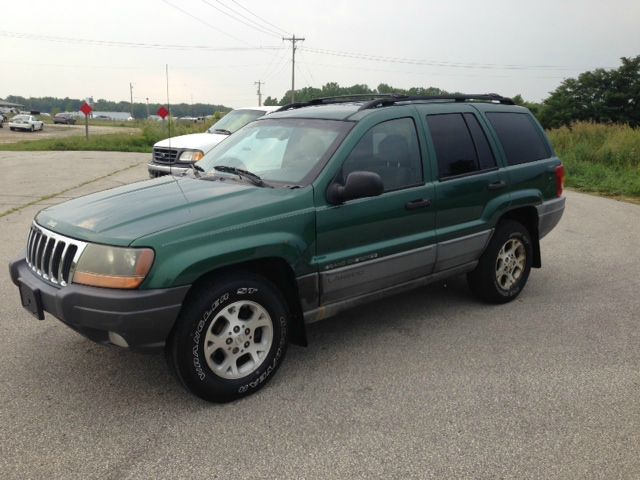 Jeep Grand Cherokee 2000 photo 1