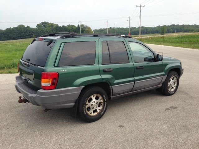 Jeep Grand Cherokee 2000 photo 2