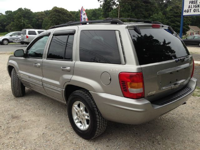 Jeep Grand Cherokee 2000 photo 1