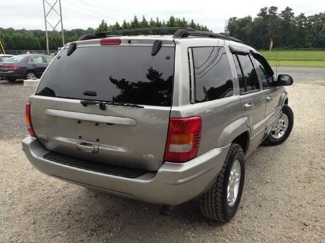 Jeep Grand Cherokee 2000 photo 3