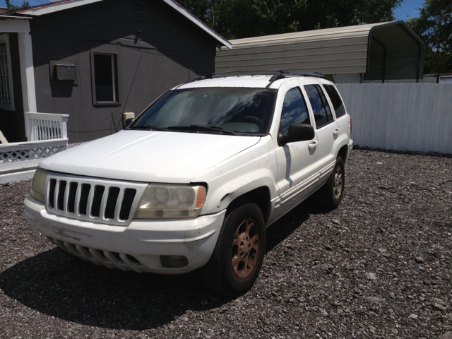 Jeep Grand Cherokee 2000 photo 1