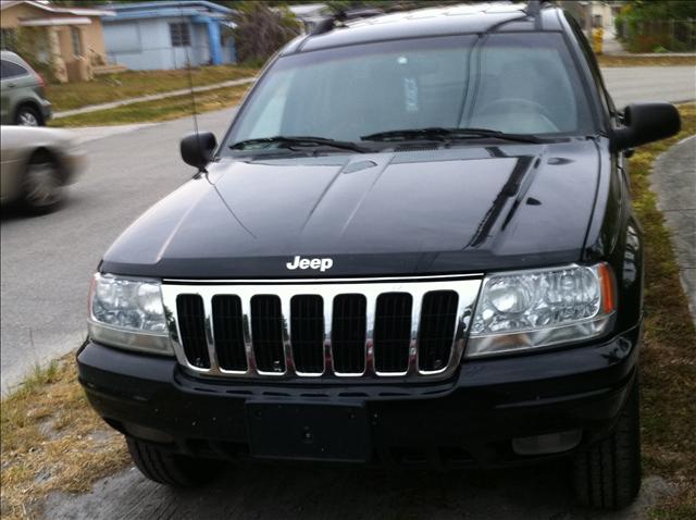 Jeep Grand Cherokee 2000 photo 1