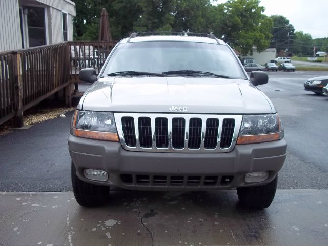 Jeep Grand Cherokee 2000 photo 2