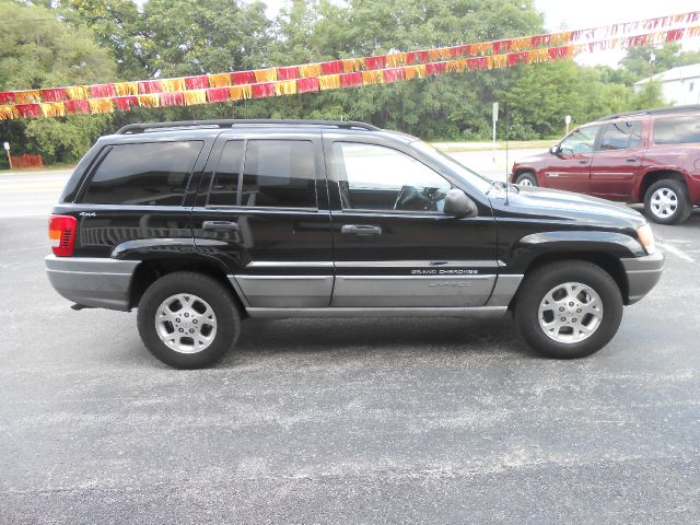 Jeep Grand Cherokee 2000 photo 2