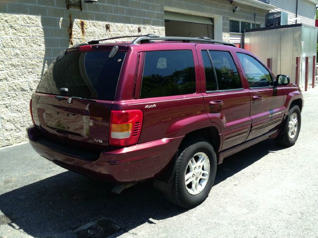 Jeep Grand Cherokee Super SUV