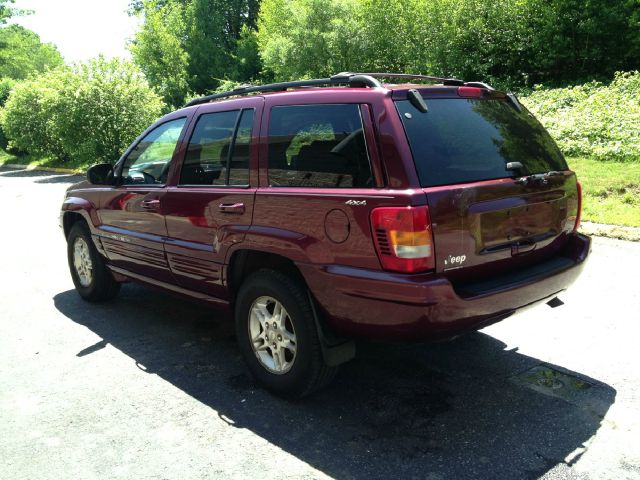 Jeep Grand Cherokee 2000 photo 3