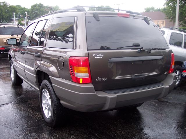 Jeep Grand Cherokee 2000 photo 2