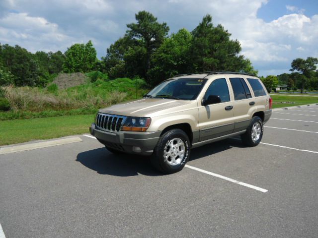 Jeep Grand Cherokee 2000 photo 31