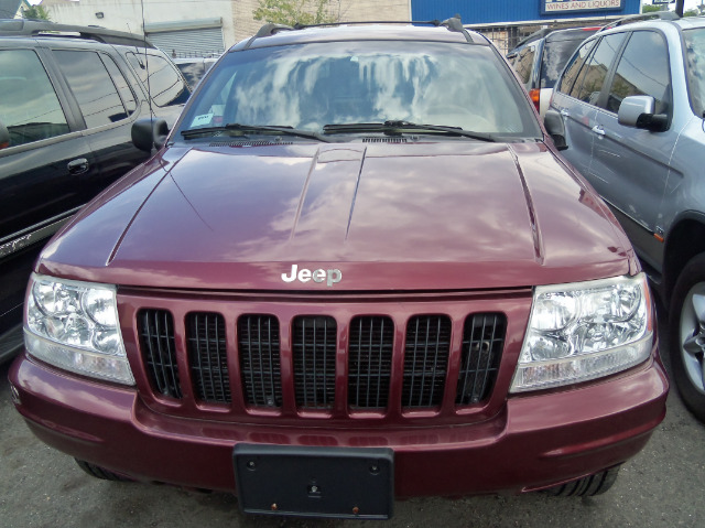 Jeep Grand Cherokee 2000 photo 1