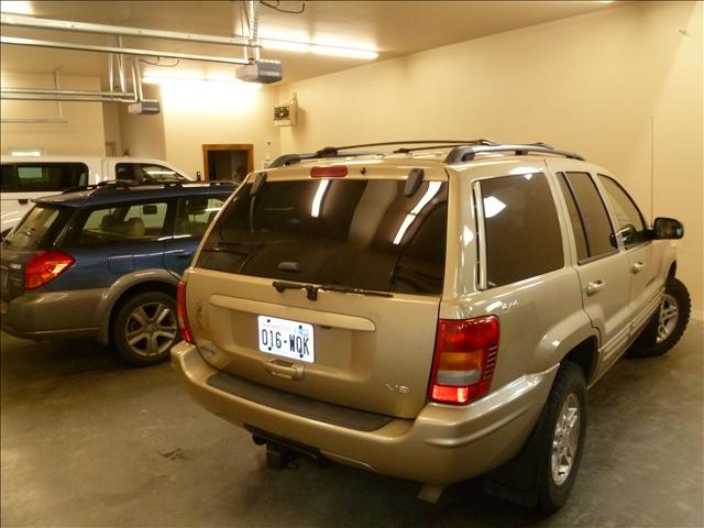 Jeep Grand Cherokee 2000 photo 3