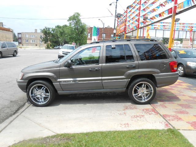 Jeep Grand Cherokee 2000 photo 1