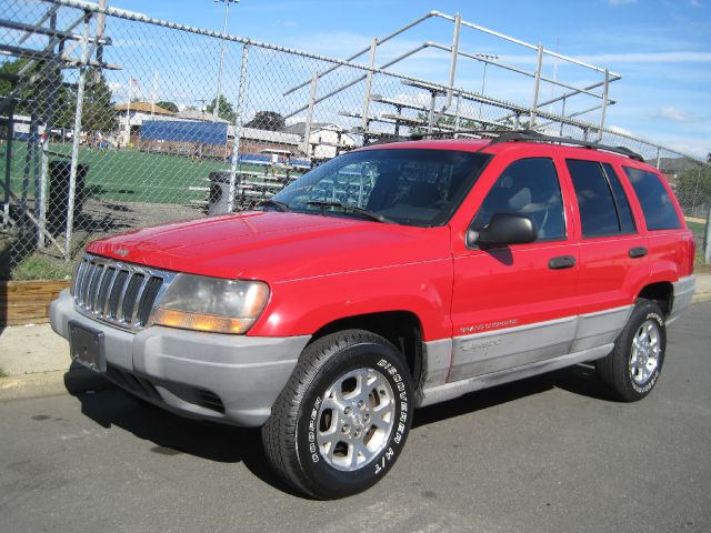 Jeep Grand Cherokee 2000 photo 1