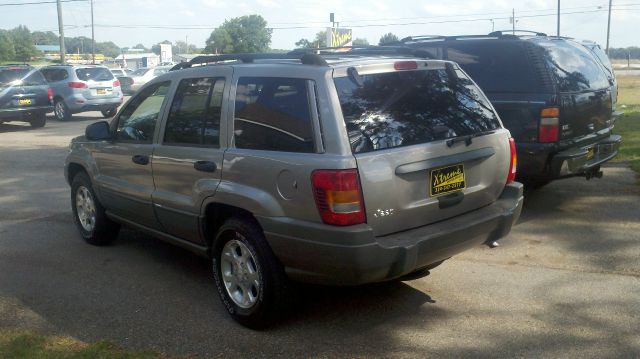 Jeep Grand Cherokee 2000 photo 2