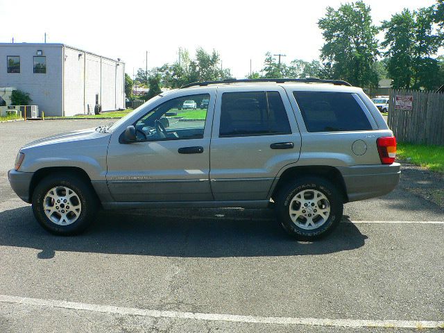 Jeep Grand Cherokee 2000 photo 4