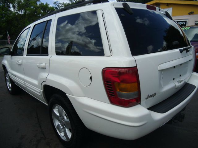 Jeep Grand Cherokee 2001 photo 4