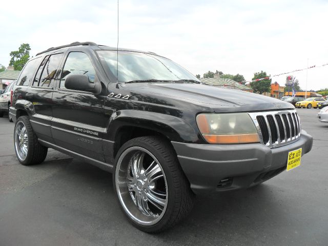 Jeep Grand Cherokee 2001 photo 2