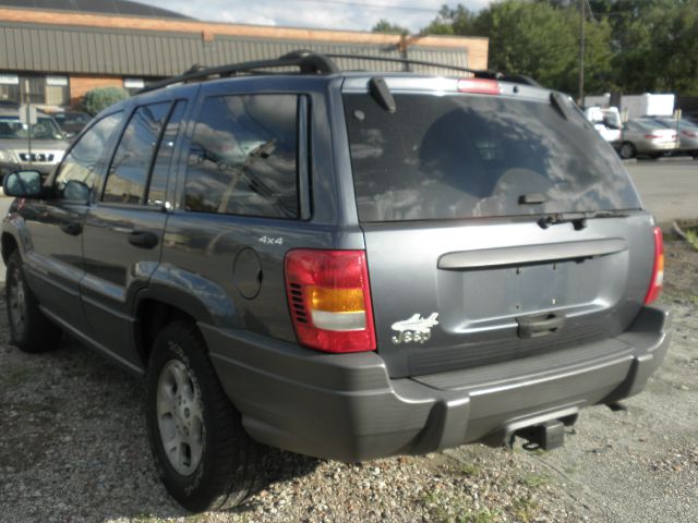 Jeep Grand Cherokee 2001 photo 2