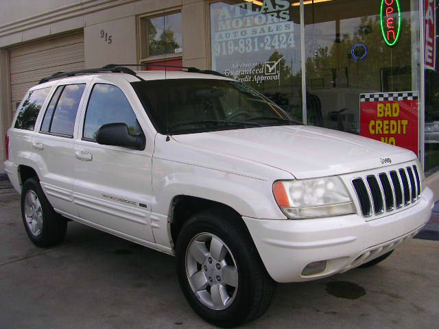 Jeep Grand Cherokee 2001 photo 2