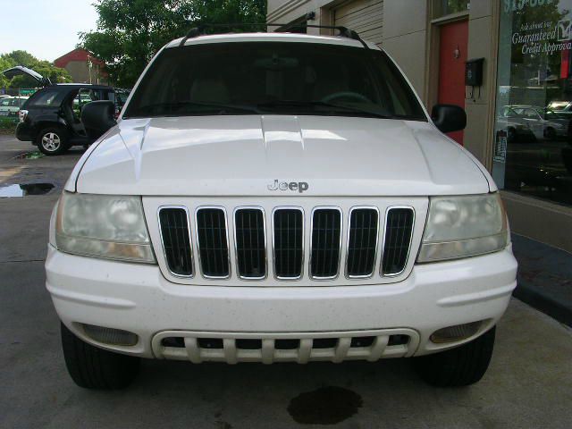 Jeep Grand Cherokee 2001 photo 3