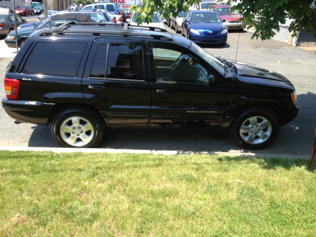 Jeep Grand Cherokee 2001 photo 3