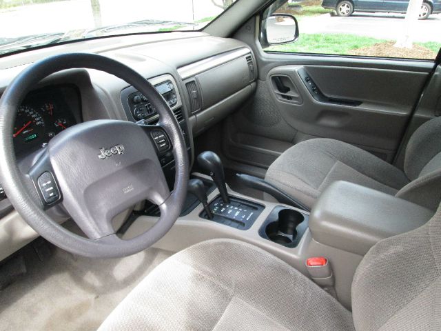 Jeep Grand Cherokee 2001 photo 1