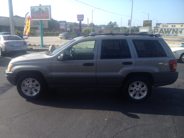 Jeep Grand Cherokee 2001 photo 1