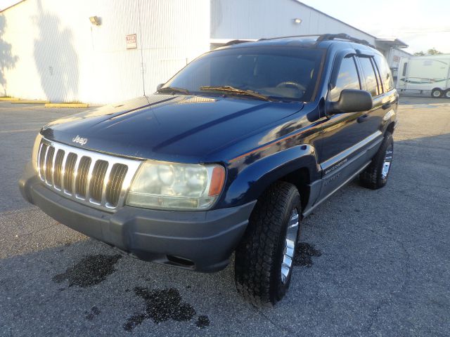 Jeep Grand Cherokee 2001 photo 2