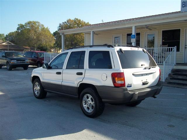 Jeep Grand Cherokee 2001 photo 2