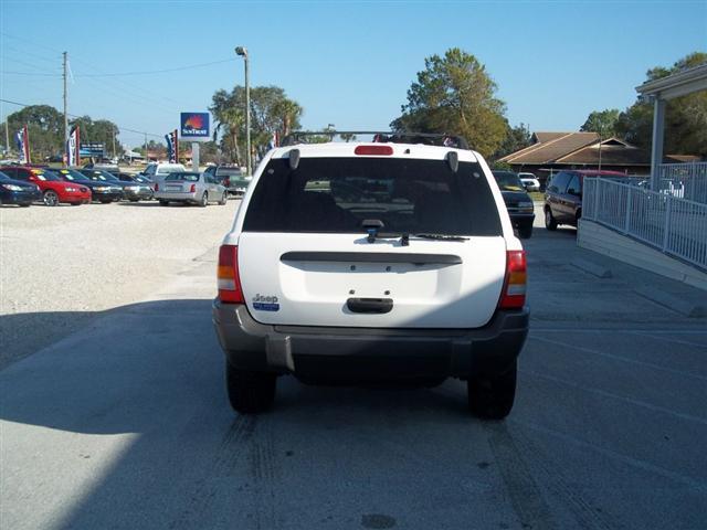 Jeep Grand Cherokee 2001 photo 3