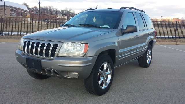 Jeep Grand Cherokee 2001 photo 4