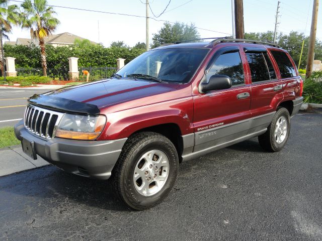 Jeep Grand Cherokee 2001 photo 2