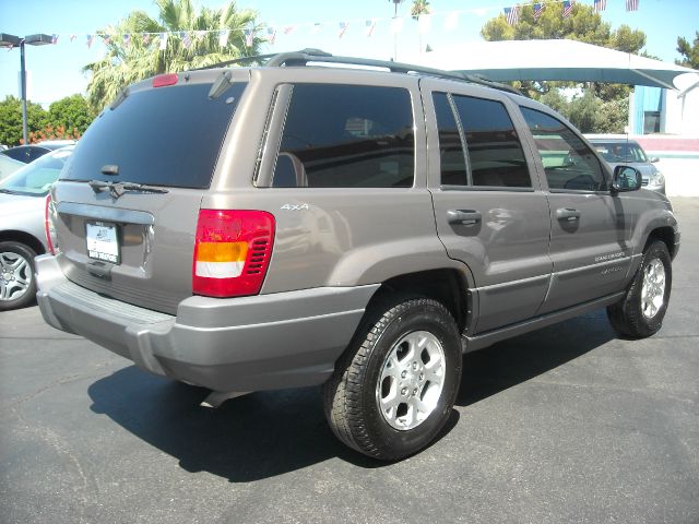 Jeep Grand Cherokee 2001 photo 3