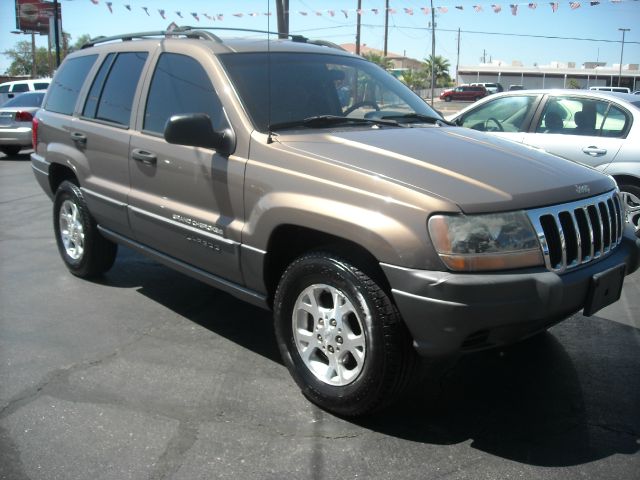 Jeep Grand Cherokee 2001 photo 4