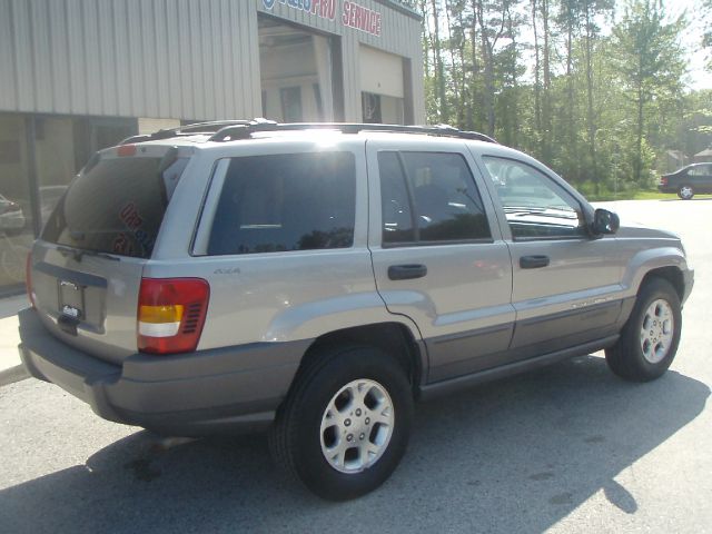 Jeep Grand Cherokee 2001 photo 4