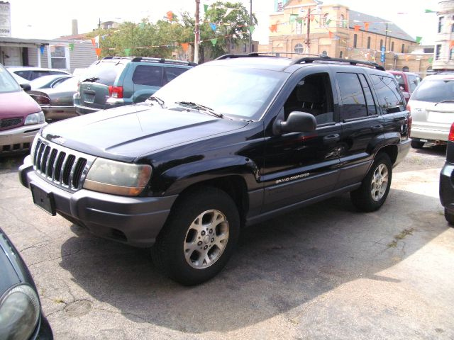 Jeep Grand Cherokee 2001 photo 1