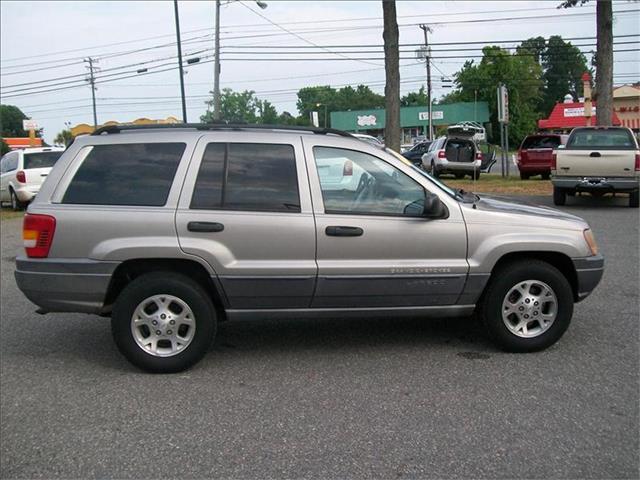 Jeep Grand Cherokee 2001 photo 1