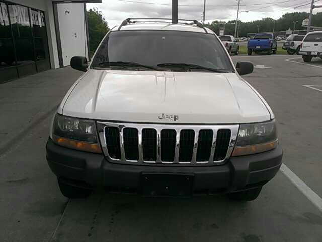 Jeep Grand Cherokee LS SUV