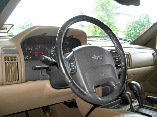 Jeep Grand Cherokee Base W/nav.sys SUV