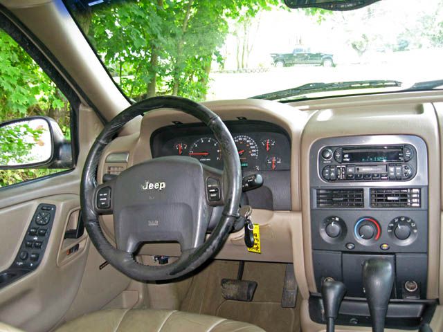 Jeep Grand Cherokee 2001 photo 3