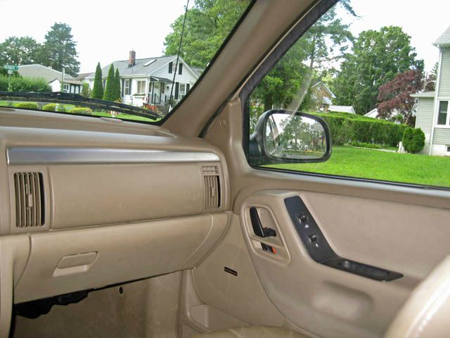 Jeep Grand Cherokee 2001 photo 4