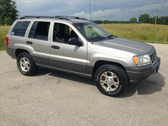 Jeep Grand Cherokee 2001 photo 3