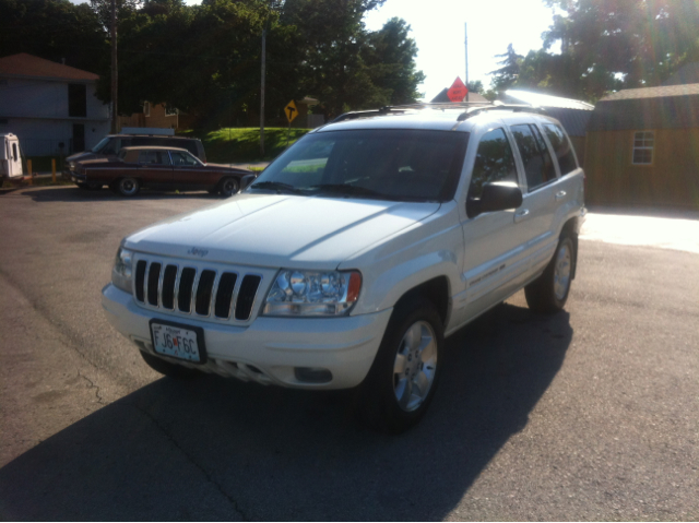 Jeep Grand Cherokee 2001 photo 8