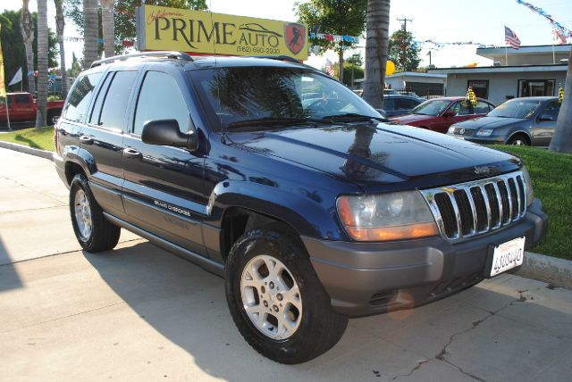 Jeep Grand Cherokee 2001 photo 1