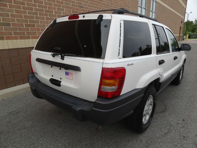 Jeep Grand Cherokee 2001 photo 3